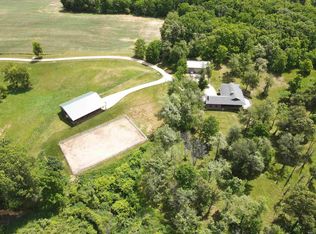 2725 E 500 S, Pleasant Lake, IN 46779