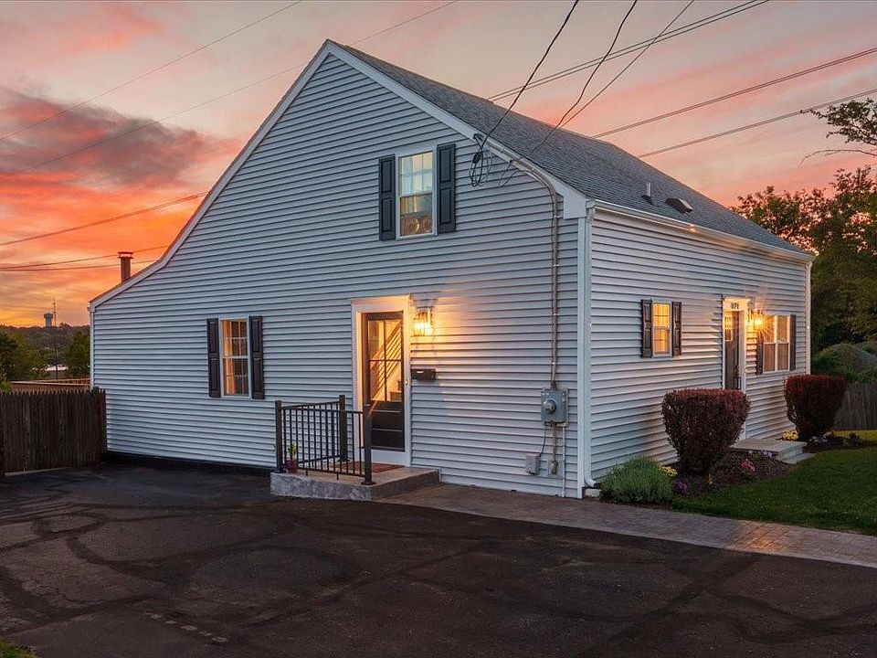 1st image of 121 Talcott St
