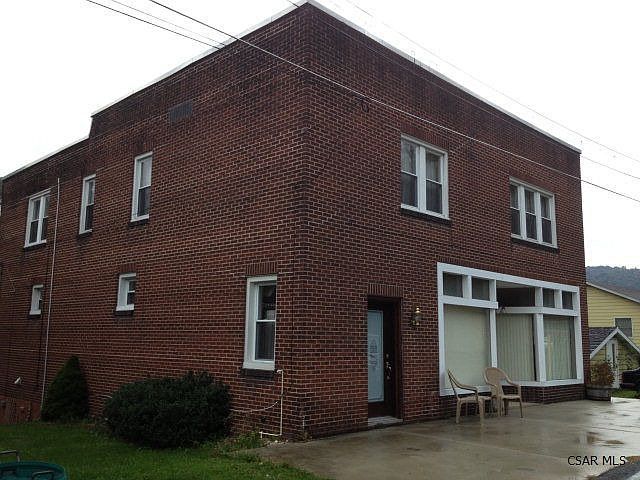 1st image of 738 Mountain Ave