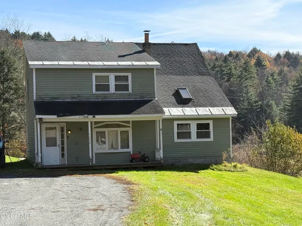 136 South Road, Whitehall, NY 12887