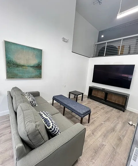 109 W Lexington St #5A — Photo 8