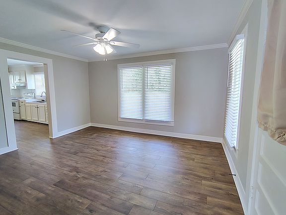 4th image of 65 Rock Hill Rd