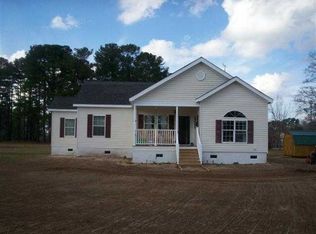 204 Oakland St, Hemingway, SC 29554