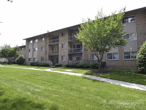 1st image of 7846 Woodside Ter APT 101