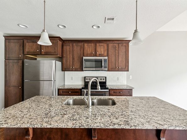 3670 NE Akin Dr #3658