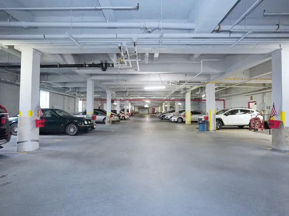 50 Fort Place image 35 of 40