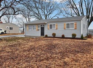 20 Foster Ln, Wentzville, MO 63385