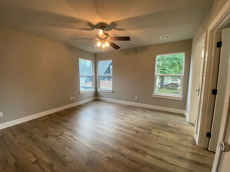 307 S Atoka Ave — Photo 21