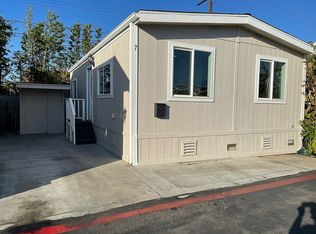 525 Fairfax Dr TRAILER 7, Costa Mesa, CA 92627