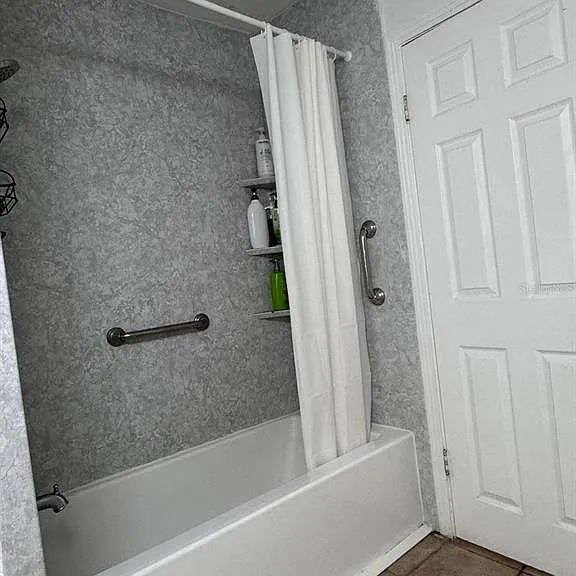 210 Baker Ave — Photo 20