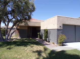 1438 Sunflower Cir N, Palm Springs, CA 92262