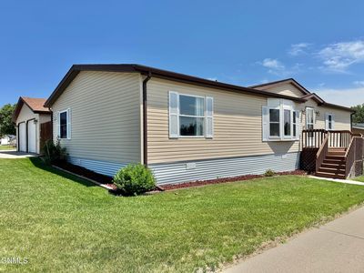 4501 Gates Dr, Bismarck, ND, 58503