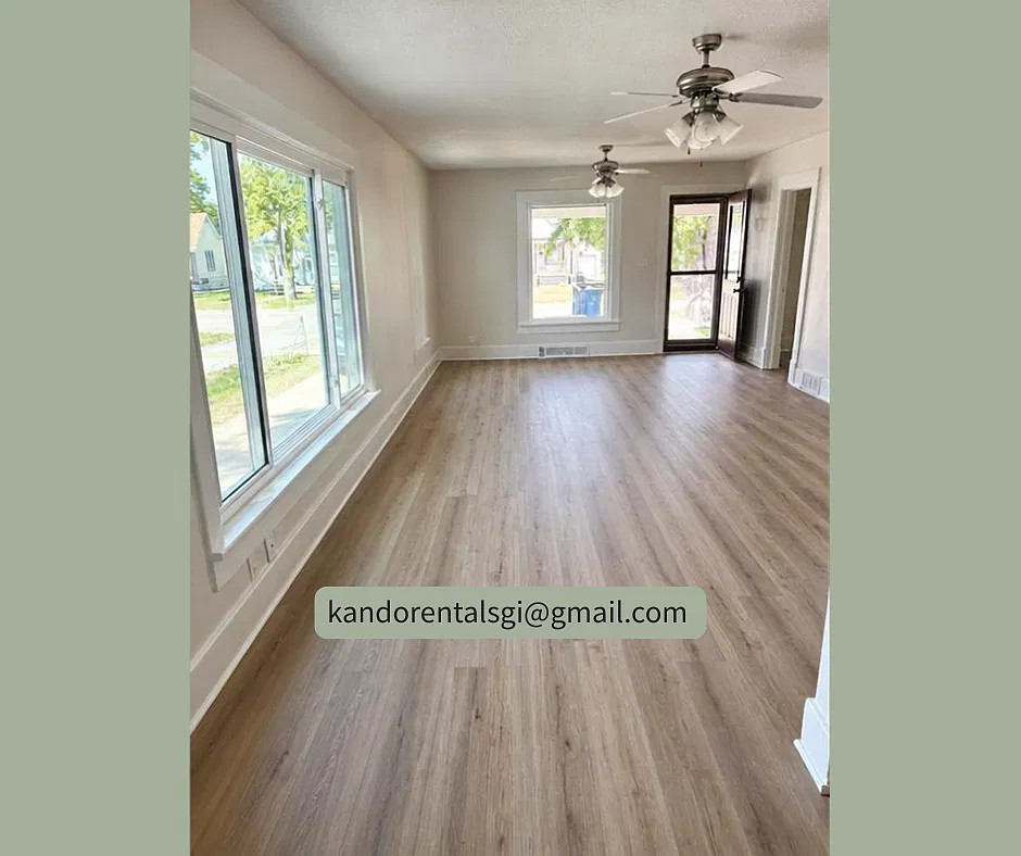 2 bed, 884 sqft, $1,350 — Photo 3
