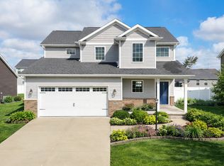 2008 Rylan Rd, Mahomet, IL 61853