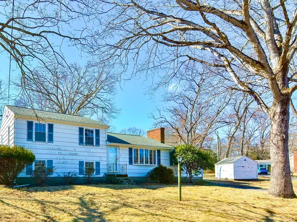 15 Old Colony Way, Scituate, MA 02066