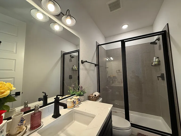 2143 Arikaree Hts — Photo 20