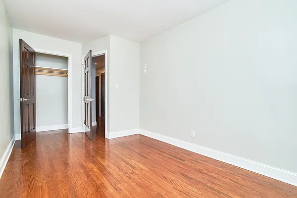 Rented by Douglas Elliman | media 17