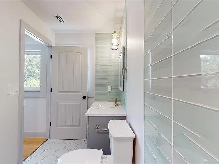 1246 Bass Blvd #A — Photo 36