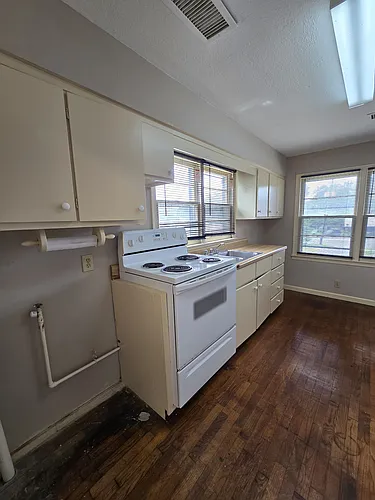 2412 Crawford Rd #B Photo 1 2412 Crawford Rd #B Photo 1