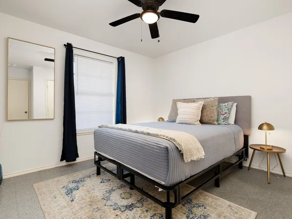 1300 Del Oro Lane, 1300 Del Oro Ln #5, Pharr, TX 78577