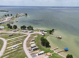 5136 Peninsula Rd, Kerens, TX 75144