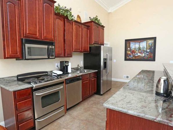 4400 Kings Ln #5-3605