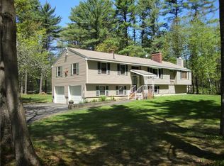 8 Laurel Rd, Brunswick, ME 04011