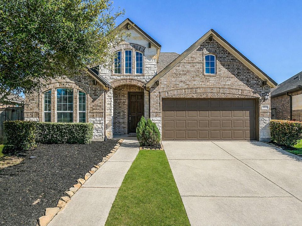 1st image of 10906 Avana Falls Ln