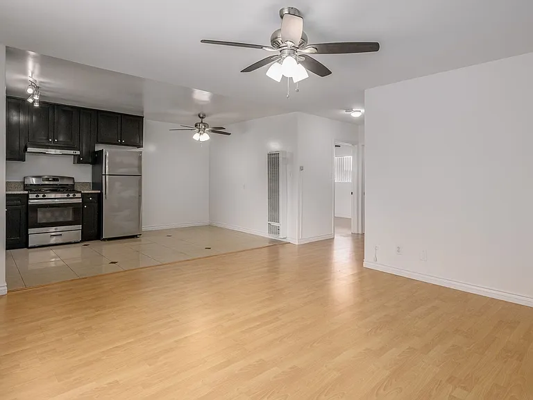 4000 Sequoia St — Photo 11