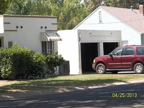 362 Page Ave Photo 1