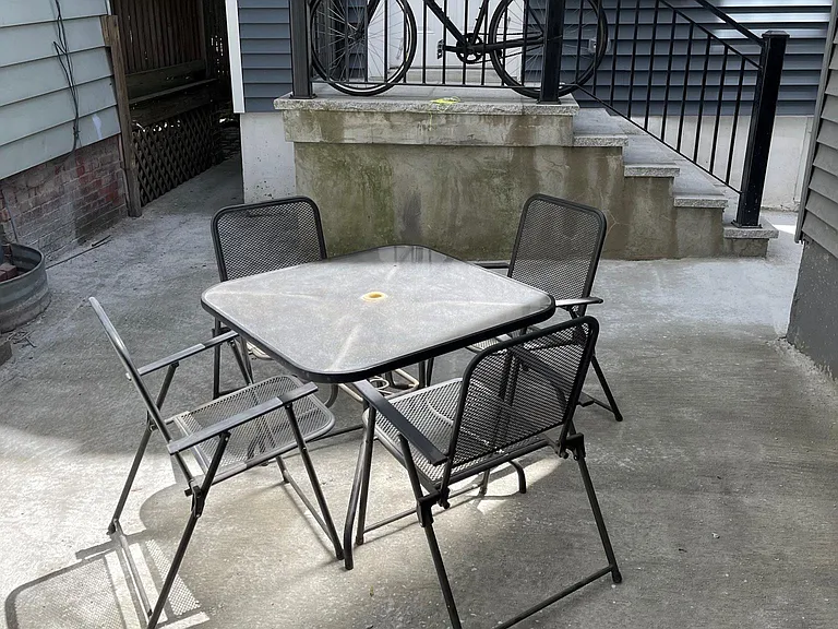 3 Bancroft St — Photo 9