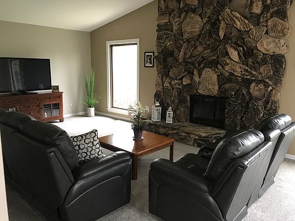 4th image of 20234 Pollyanna Dr