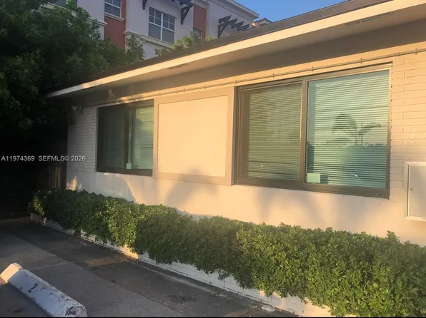 1016 NE 17th Ave APT 4, Fort Lauderdale, FL 33304