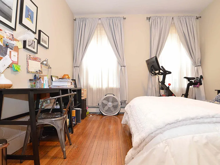 240 Babcock St #1 — Photo 6