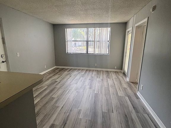 5th image of 752 Executive Center Dr APT 110