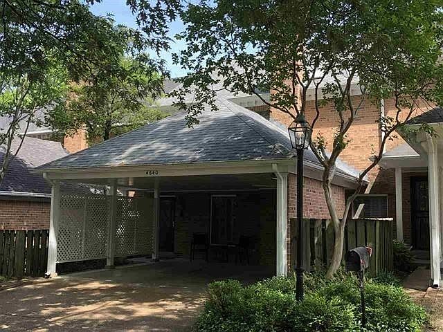 1st image of 4640 Laurel Oaks Dr