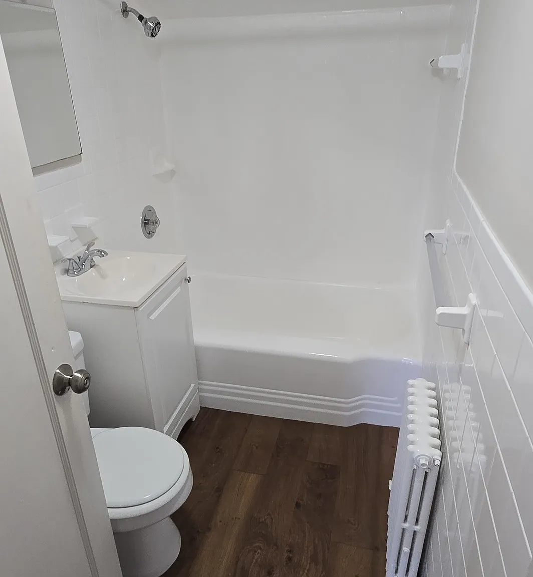 1 bed, 1.0 bath, 1440 sqft, $1,300 — Photo 3