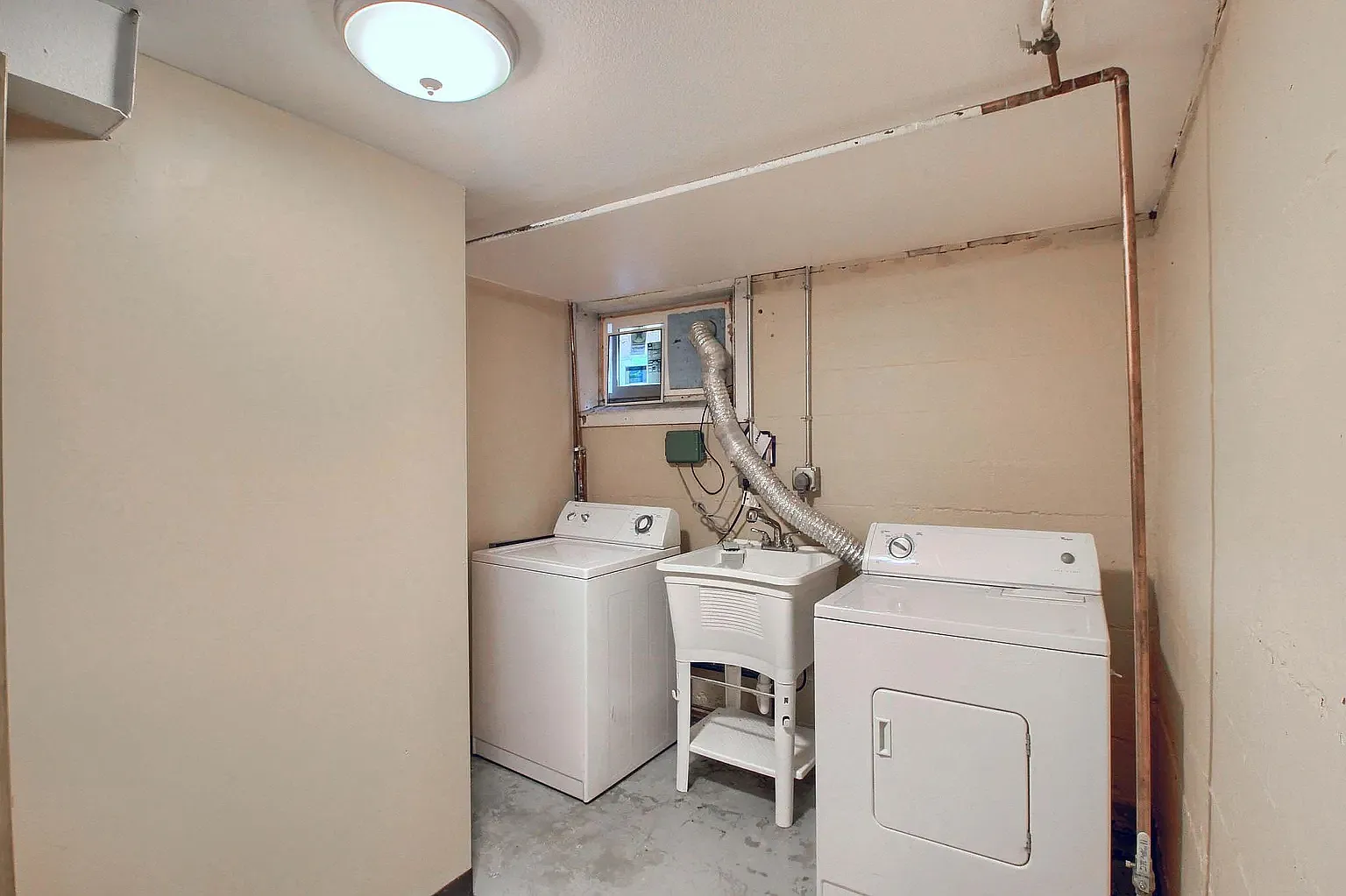 4 bed, 1514 sqft, $3,000 — Photo 3
