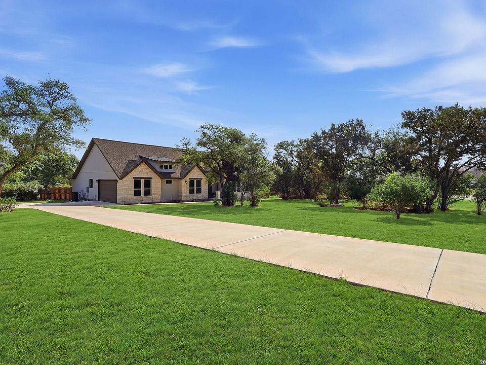 1st image of 860 Rayner Ranch