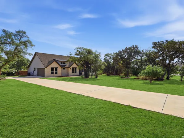 860 Rayner Ranch, Spring Branch, TX 78070