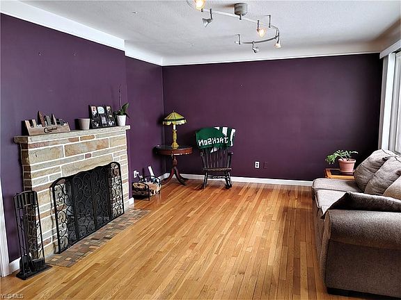 4th image of 6612 Solon Blvd