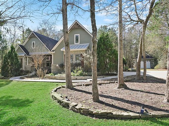 2nd image of 125 Lyndsey Dr