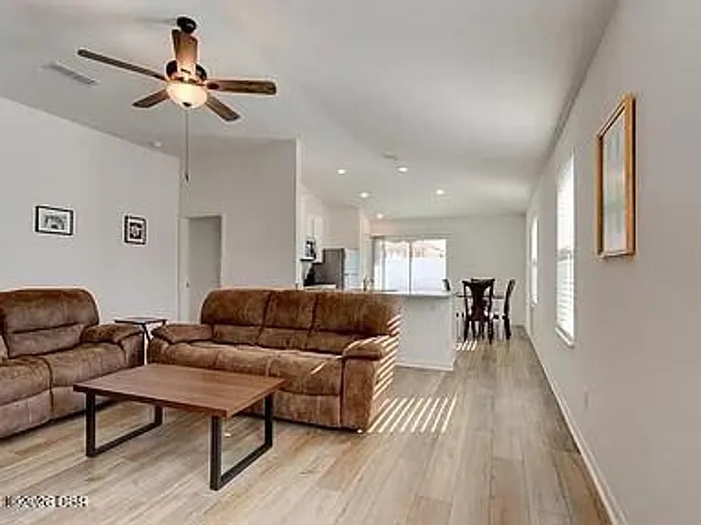 33 Pine Croft Ln — Photo 14