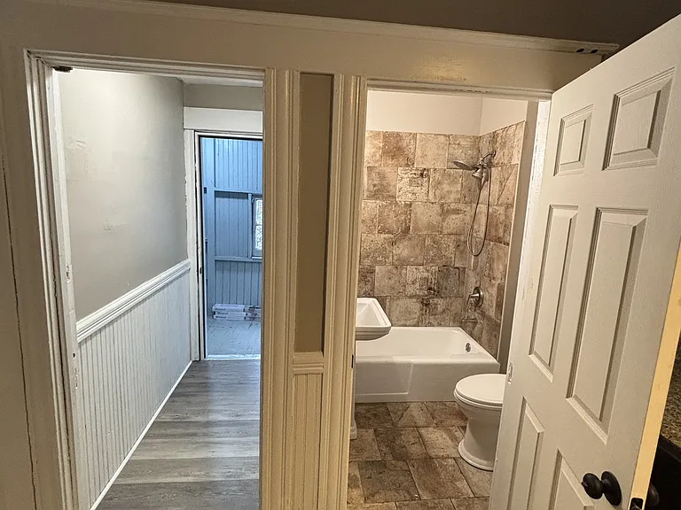 154 Daly Ave #3 — Photo 4