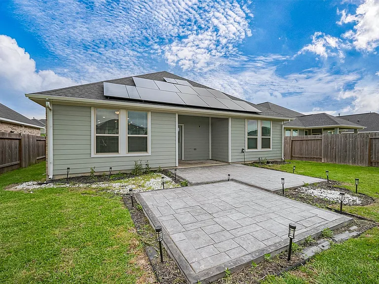 31415 Conover Dr — Photo 47