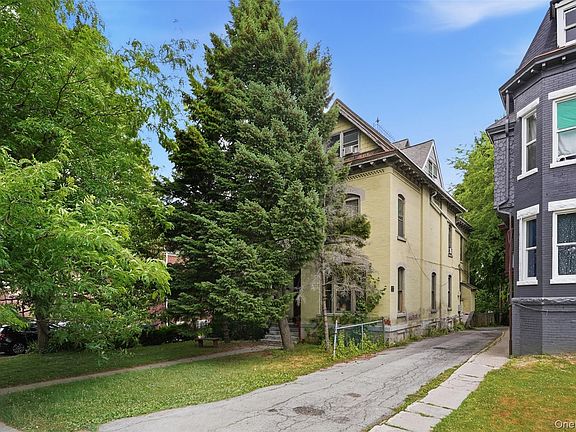 4th image of 40 S Hamilton Street
