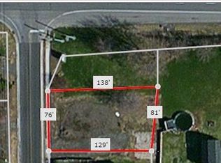 6284 Knickerbocker Rd, Ontario, NY 14519