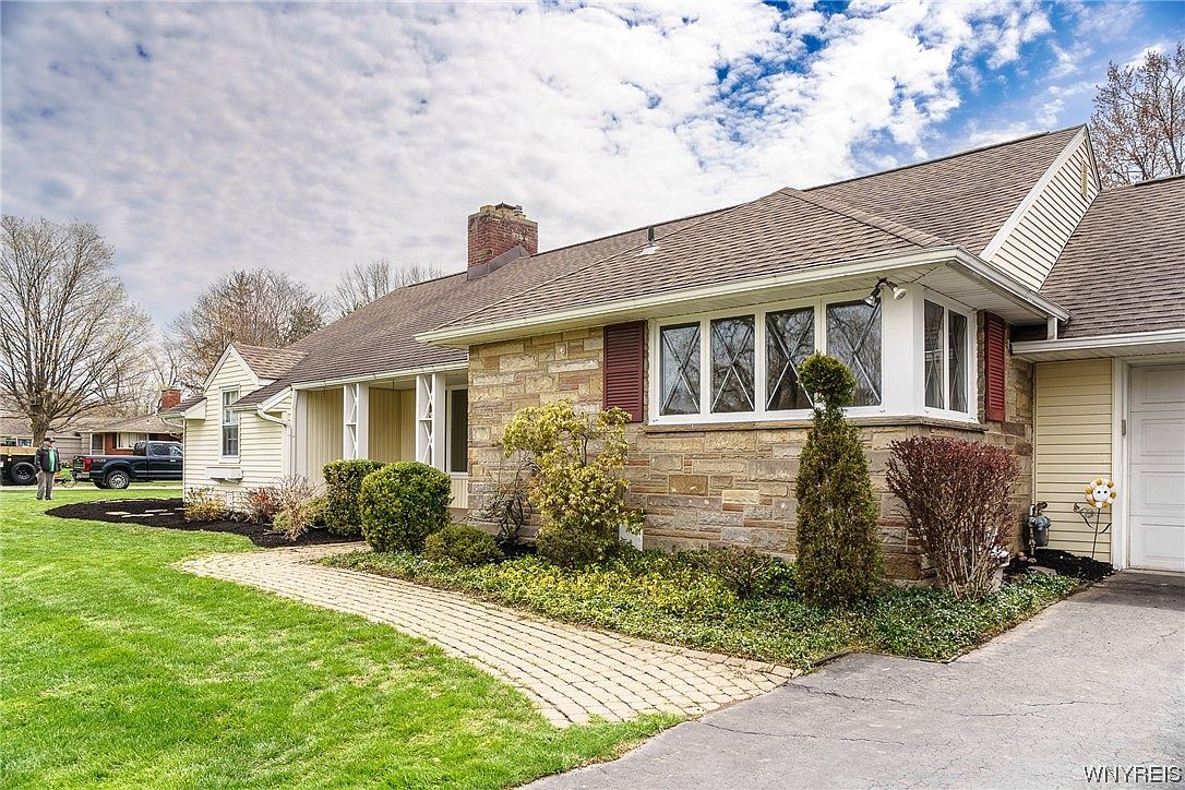 70 Dawnbrook Ln, Williamsville, NY 14221 Zillow