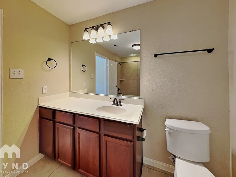 1680 Amy Dr — Photo 9