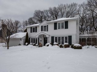 4646 N Wilshire Rd, Whitefish Bay, WI 53211